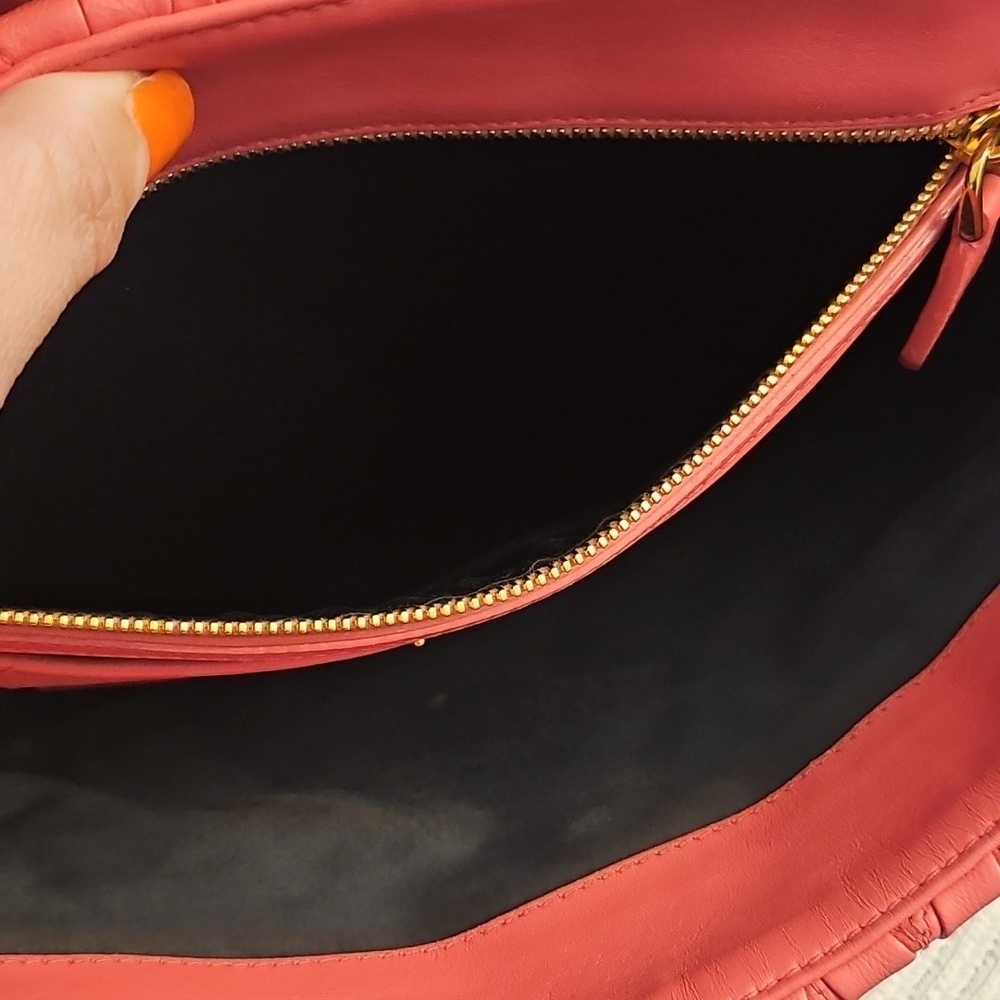 Miu Miu Pink Quilted Women's Bag - Picture 8 of 12